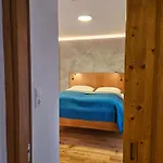 Boutique Appartementskofler Apartman *